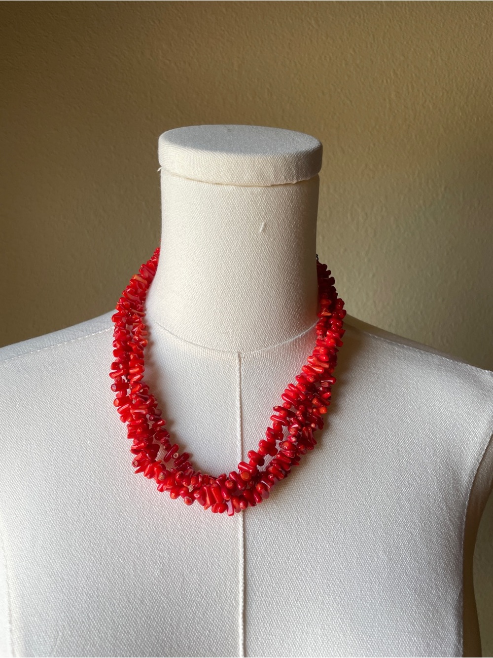 Multi-Strand Coral Necklace - Women Vintage Jewelry